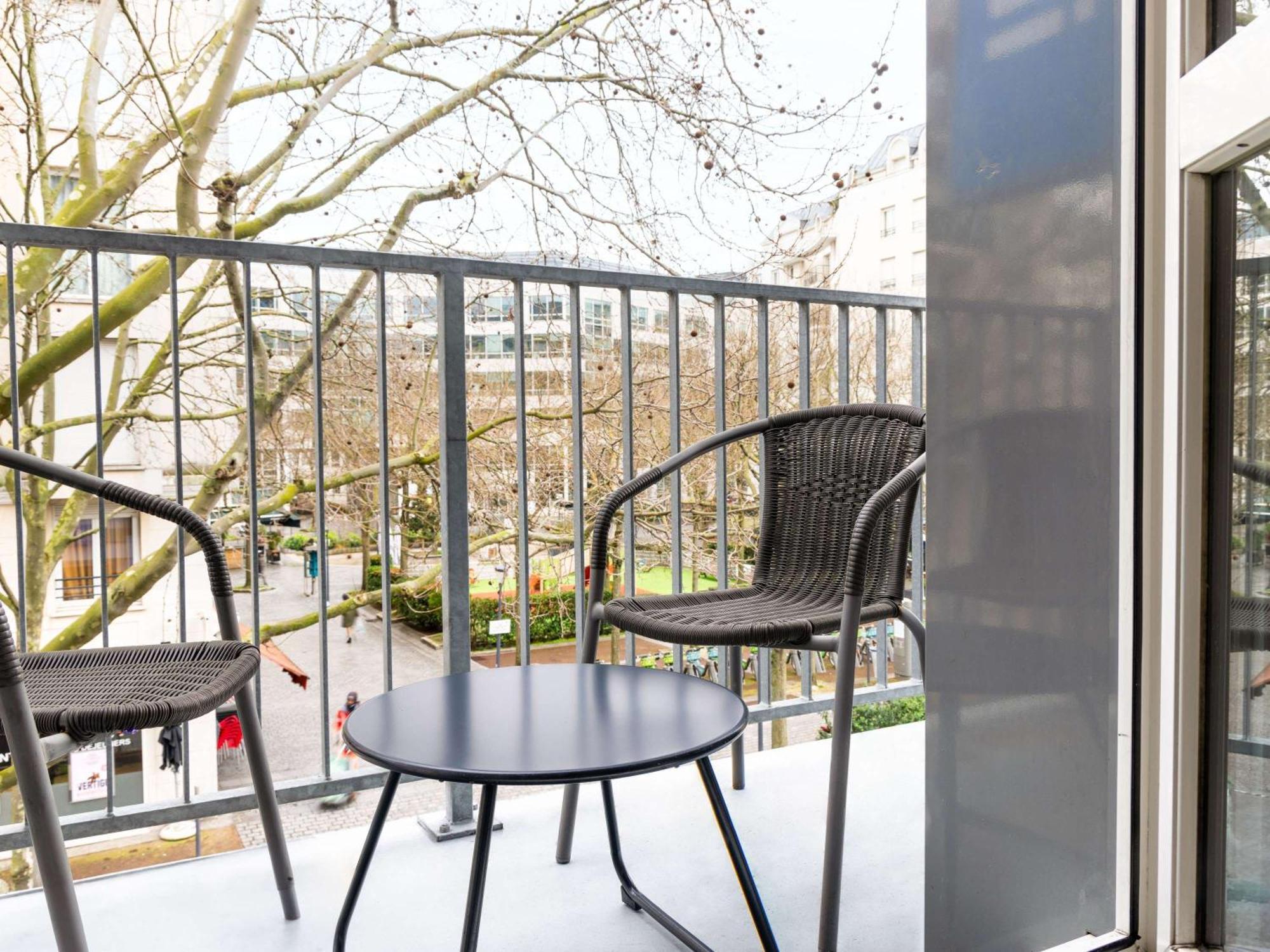 Ibis Budget Issy Les Moulineaux Paris Ouest Екстериор снимка