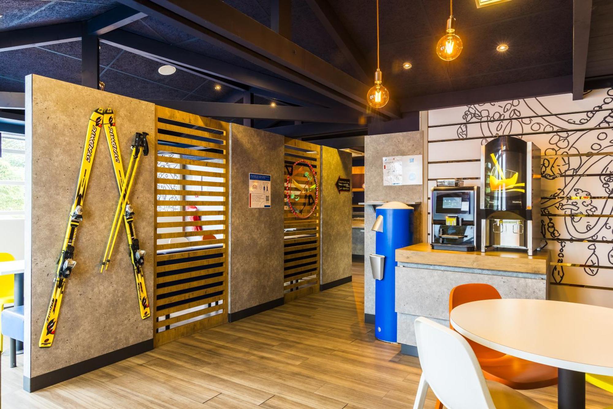 Ibis Budget Issy Les Moulineaux Paris Ouest Екстериор снимка