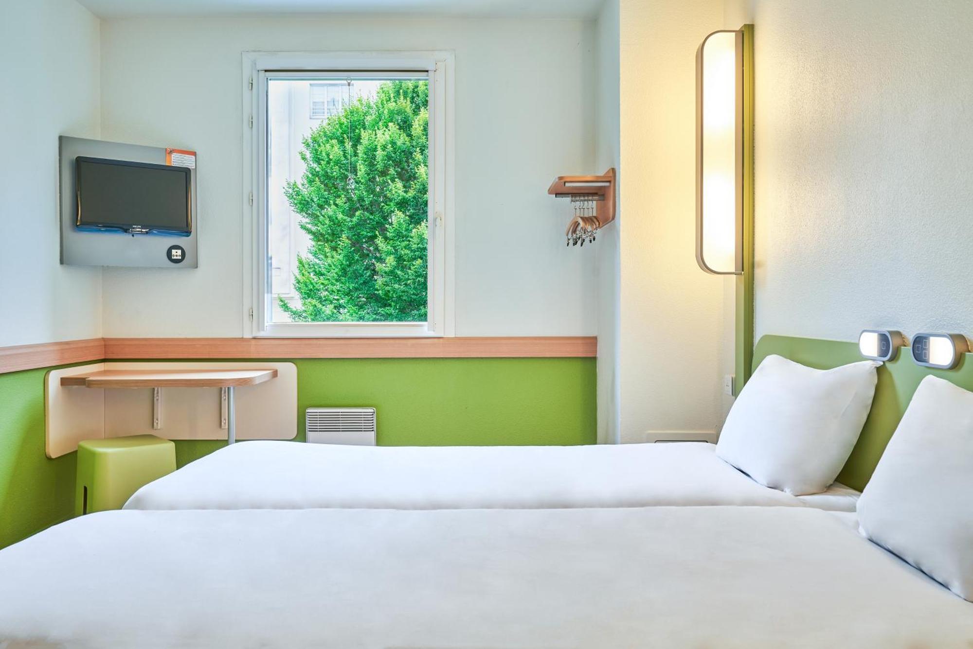 Ibis Budget Issy Les Moulineaux Paris Ouest Екстериор снимка
