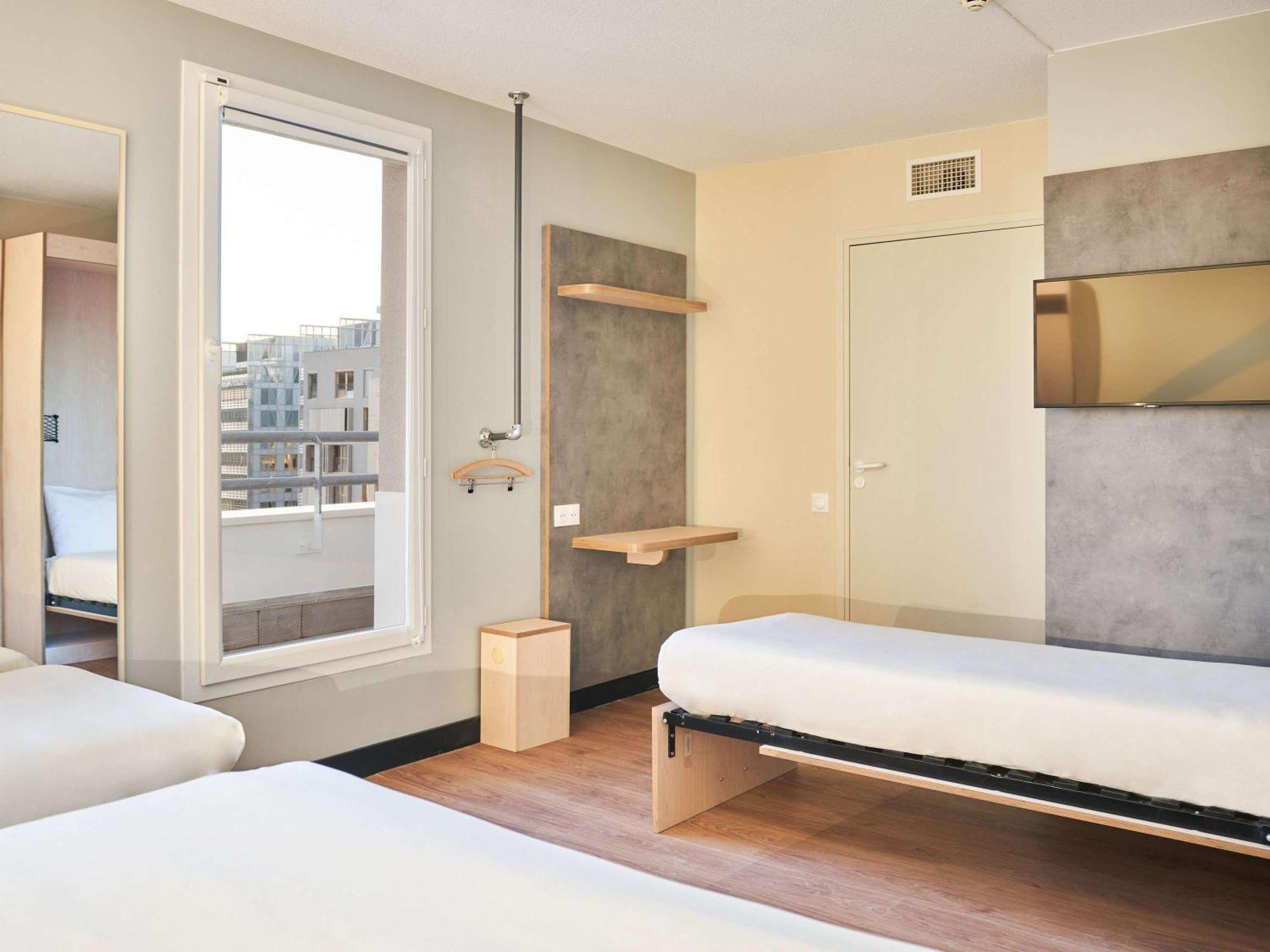 Ibis Budget Issy Les Moulineaux Paris Ouest Екстериор снимка