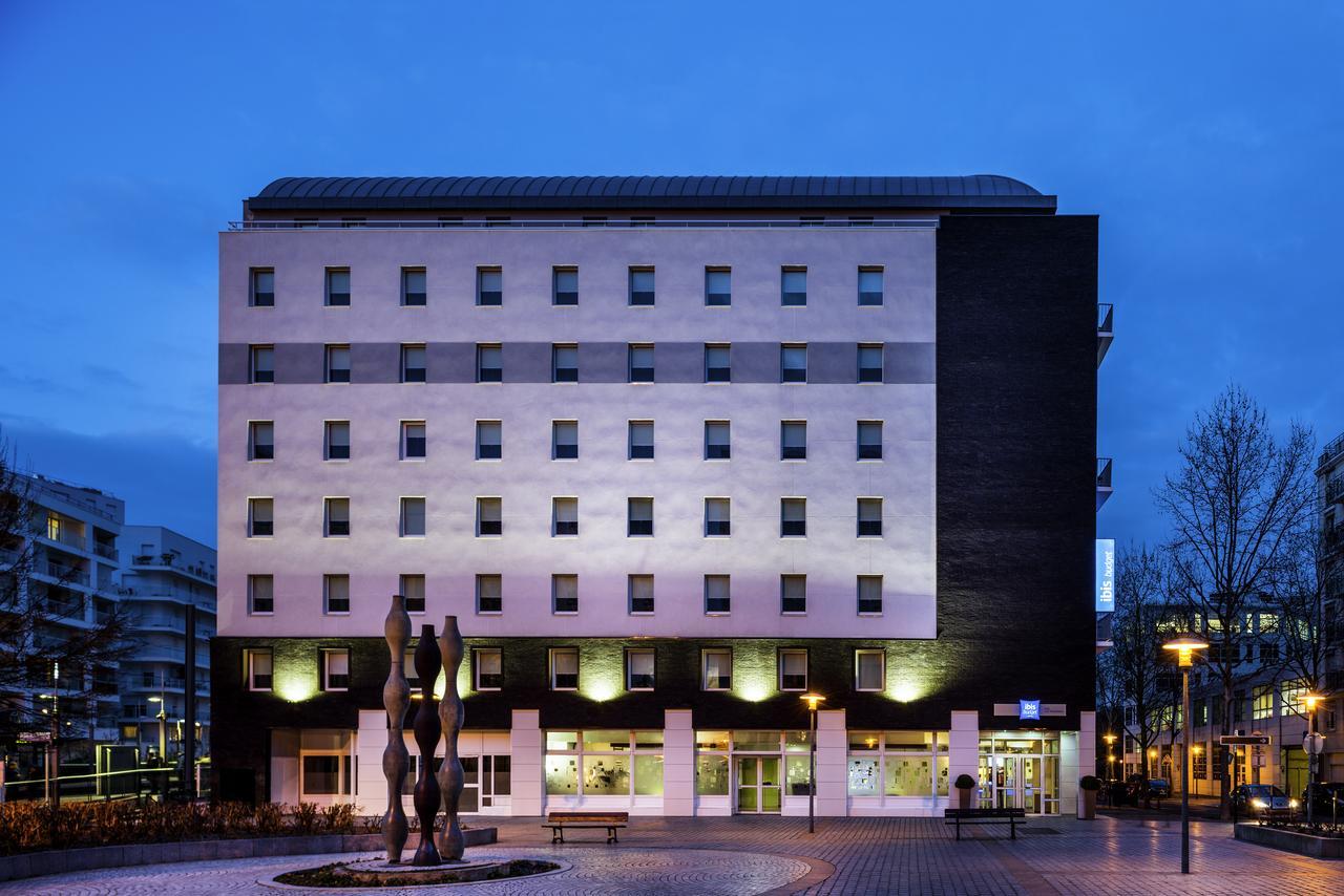 Ibis Budget Issy Les Moulineaux Paris Ouest Екстериор снимка